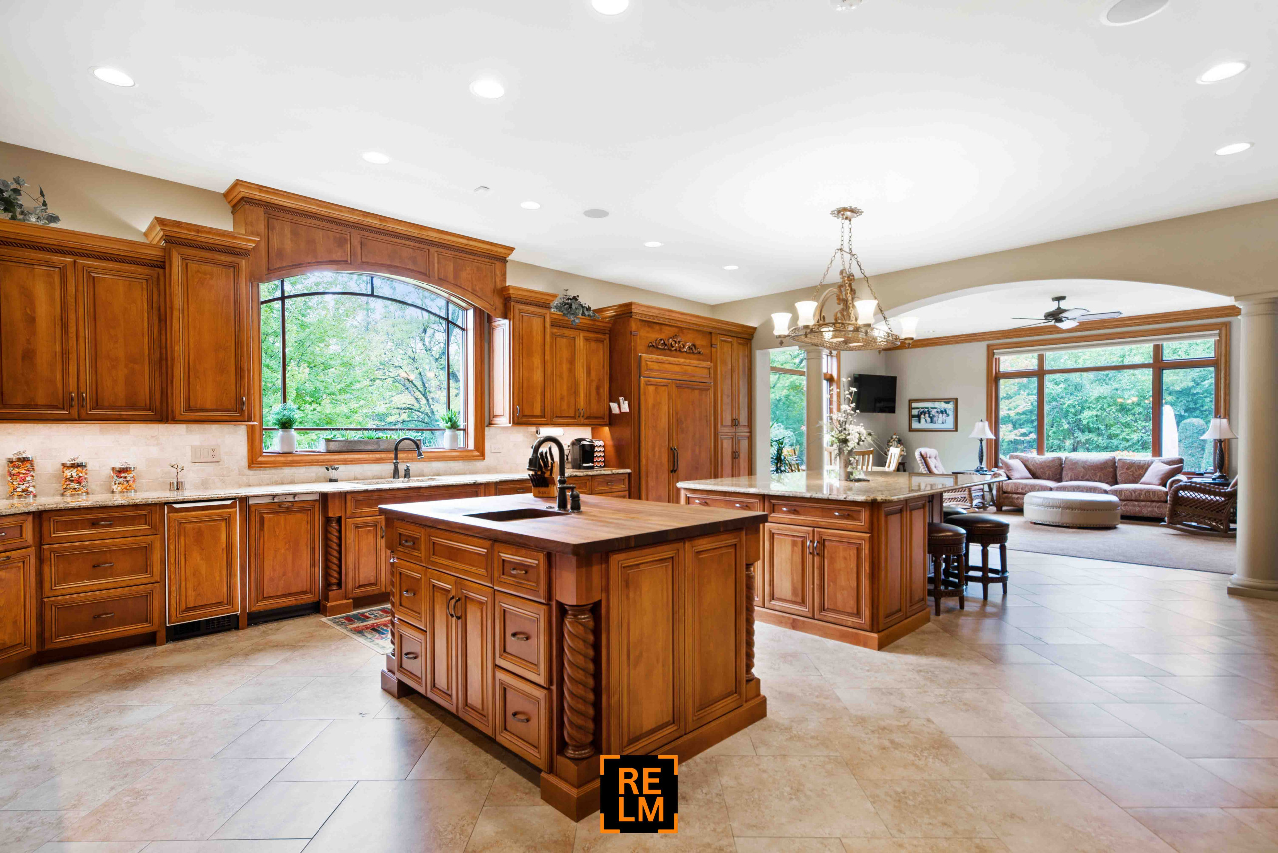 Relm-kitchen-wide Kitchen